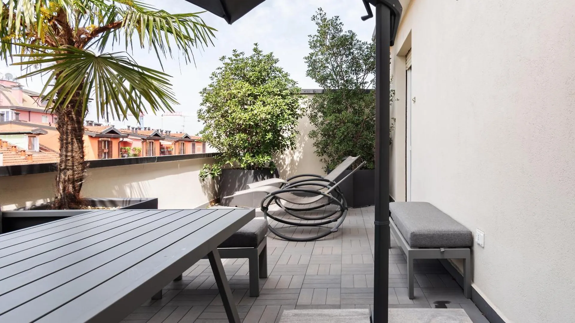 Favoloso Bilocale Con Terrazza Nel Cuore Di Milano Apartment
